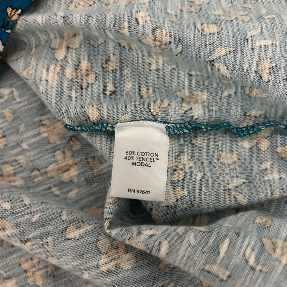 J. Jill Teal Floral Pintuck V-Neck Blouse Cotton Tencel Modal L Long Sleeve - Picture 6 of 9